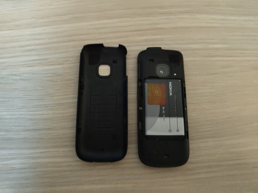 Nokia C1-01 + Baterie si incarcator GRATUIT!