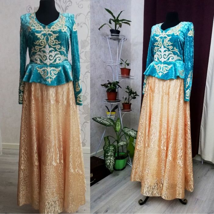 Велюровый камзол