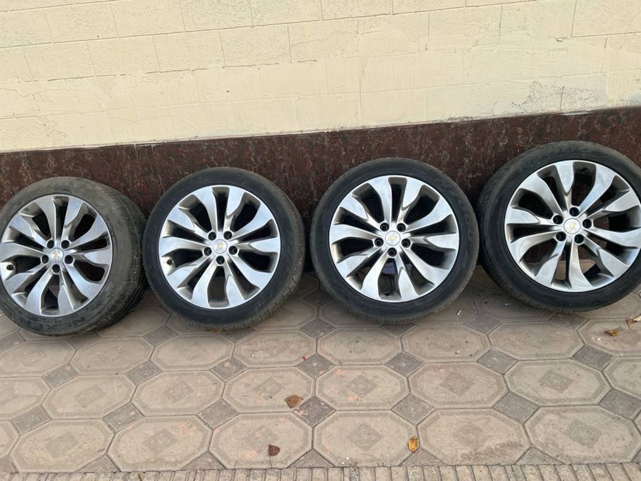 Impala diska  245/45  R19
