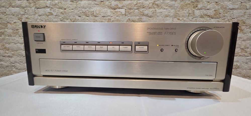 Vand amplificator/statie Sony TA-F770ES Gold seria Esprit made JAPAN