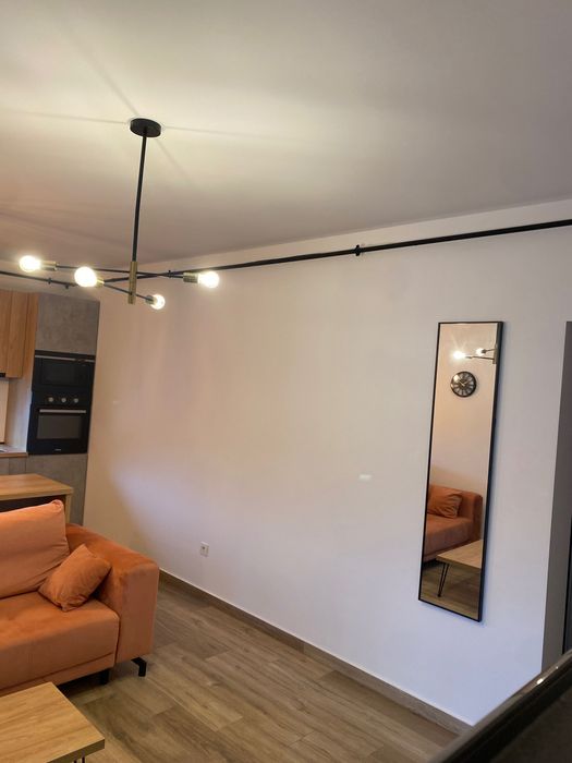 Închiriez ap 2 camere încălzire în pardoseală