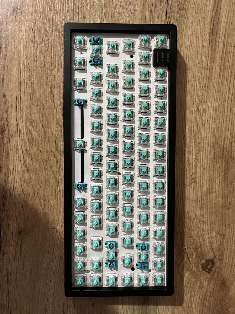 Red Square Encore с pudding keycaps
