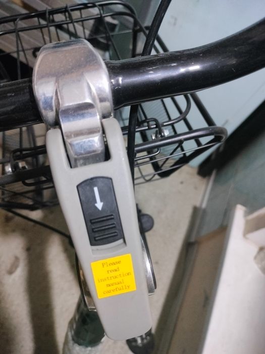 Velosiped sotiladi yengi yaponiski zborka