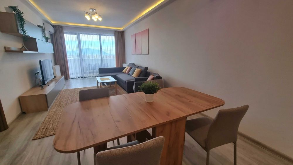 Inchiriere Isaran 2 camere, priveliste panoramica