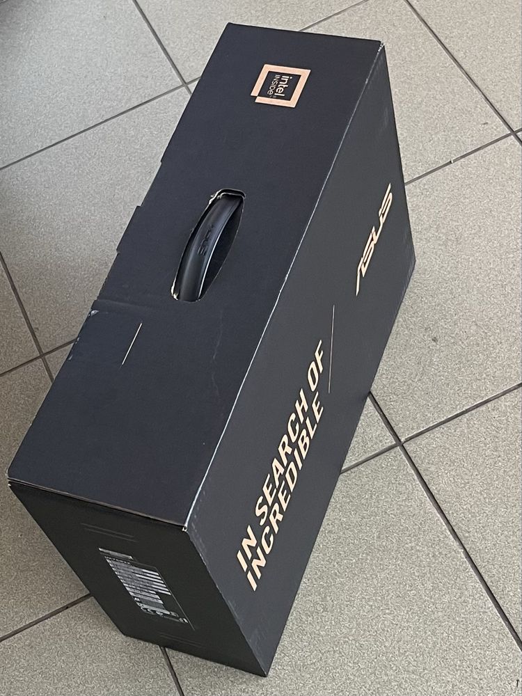 Лаптоп ASUS Zenbook Pro 16X OLED (UX7602ZM) НОВ