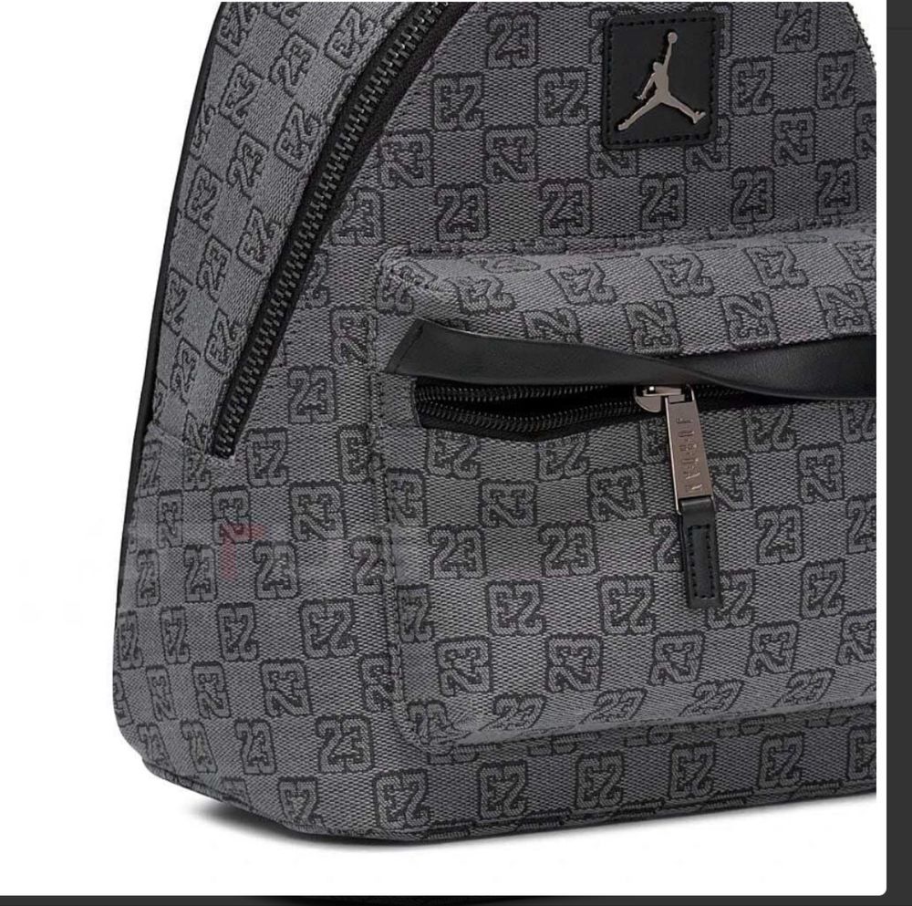 Дамска раница Nike Jordan