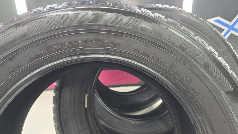 BRIDGESTONE Blizzak LM80 evo 225/60/17