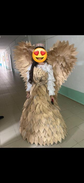 Платье на осенний бал , рукоделие .15,000.
