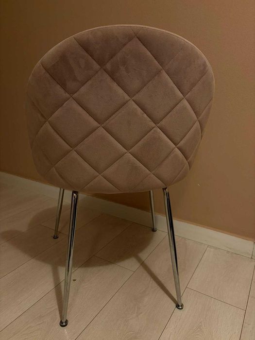 Scaun de catifea roz pal NOU