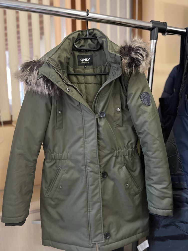 Зимна парка “Only”