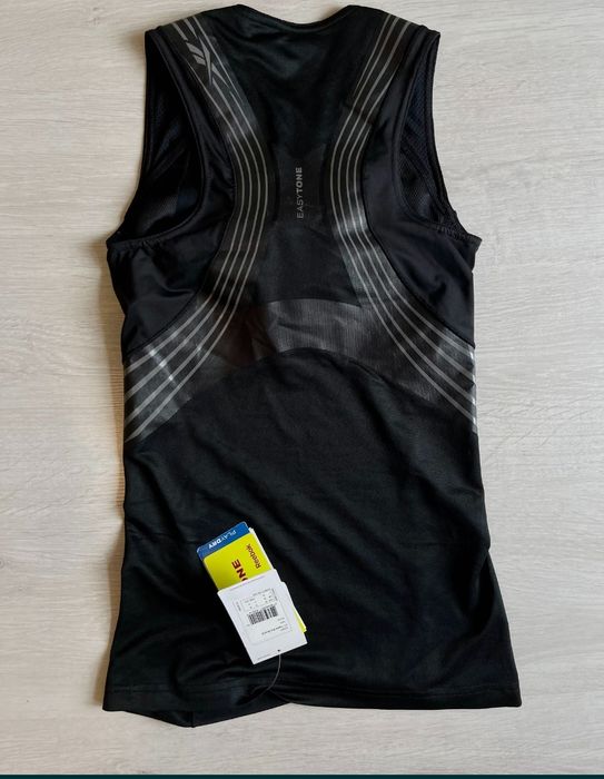 Tricou dama Rebook PlayDry Fitness Compresie Sport-produs nou