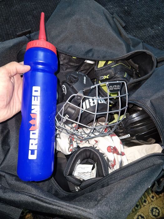 Sticla de apa pt casca de hockey,  hochei,  hockei