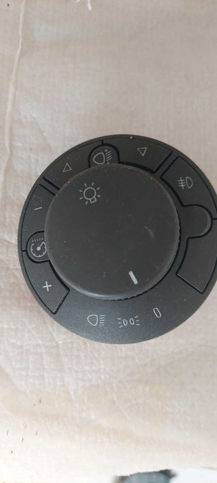 Opel Corsa волан,радио с USB/BT,адаптори, ключ светлини