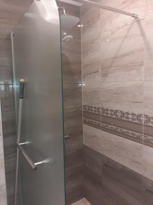 Дава се под наем Двустаен апартамент в Бургас, Сарафово - 66 кв.м за 612 € - Снимка #3