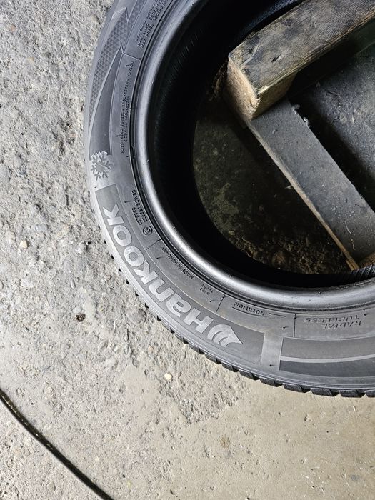 2 anvelope iarna 185 65 15 Hankook 2021