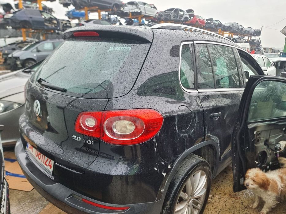 Fuzeta dreapta fata 2.0 tdi CBAB Volkswagen VW Tiguan 1 5N [2007 - 20