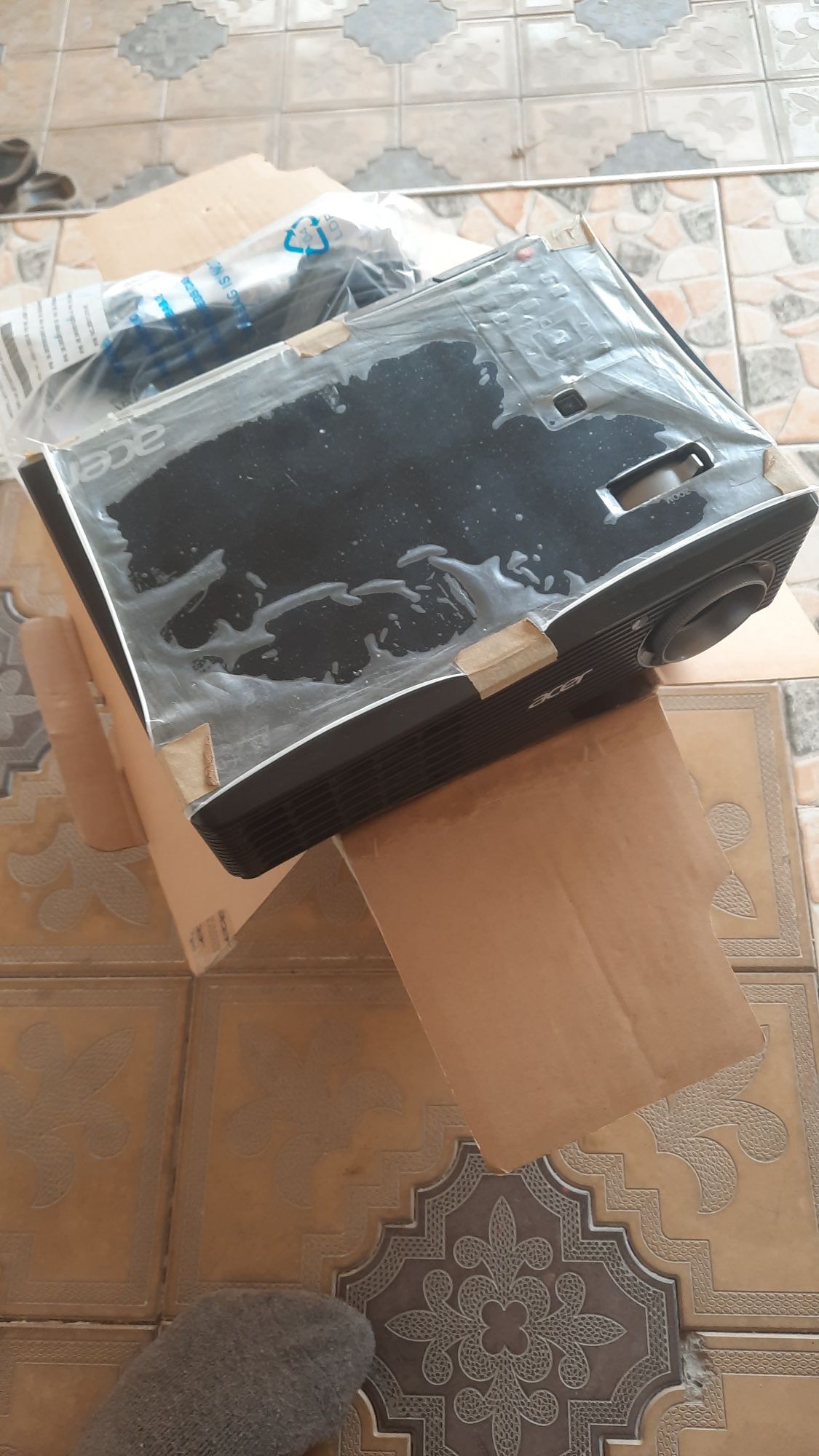 Acer x112 projector