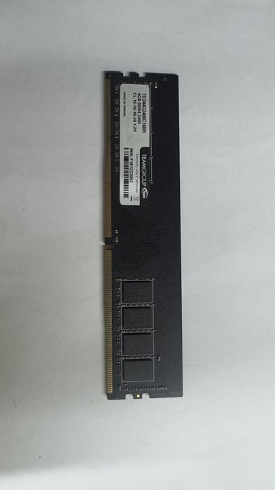 Оперативная память DDR4 4GB TeamGroup 2400MHz