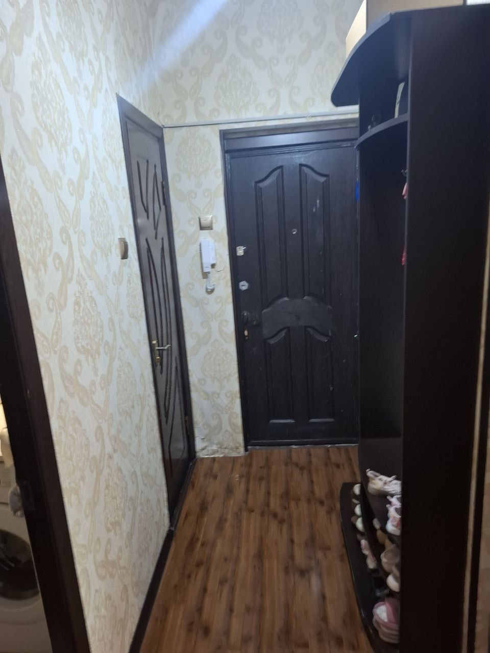 Продаётся квартира Чиланзар 16 3/2/4. С мебелью и техникой