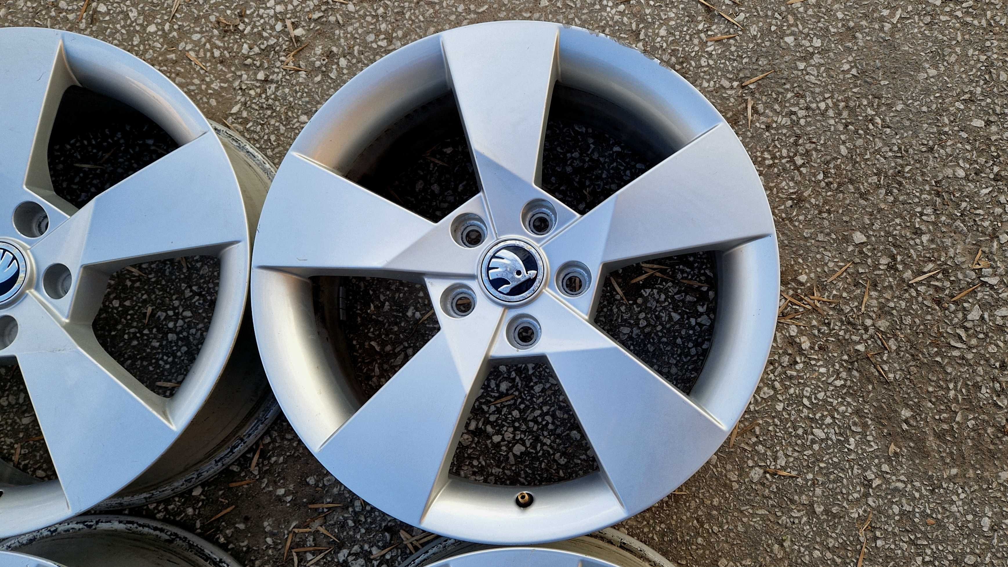 Шкода 17 5х112 лети джанти Skoda Octavia Superb Karoq Yeti. 5x112