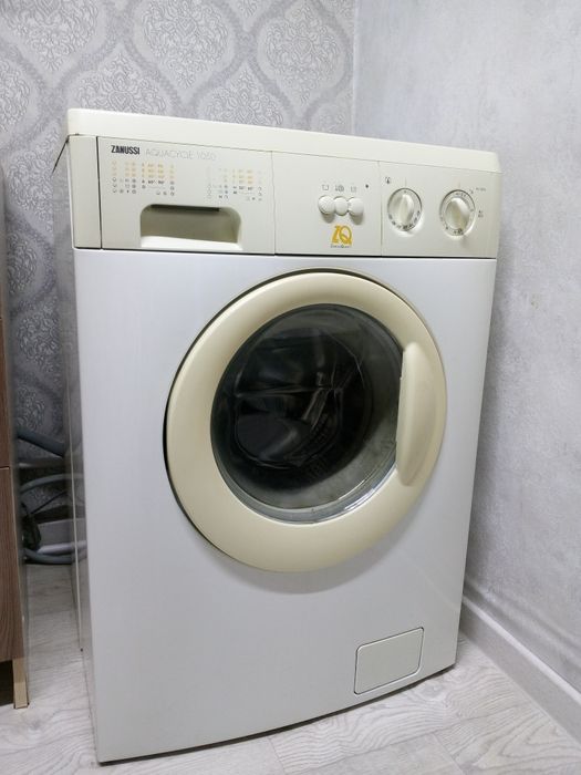 Продаю стиральная машина