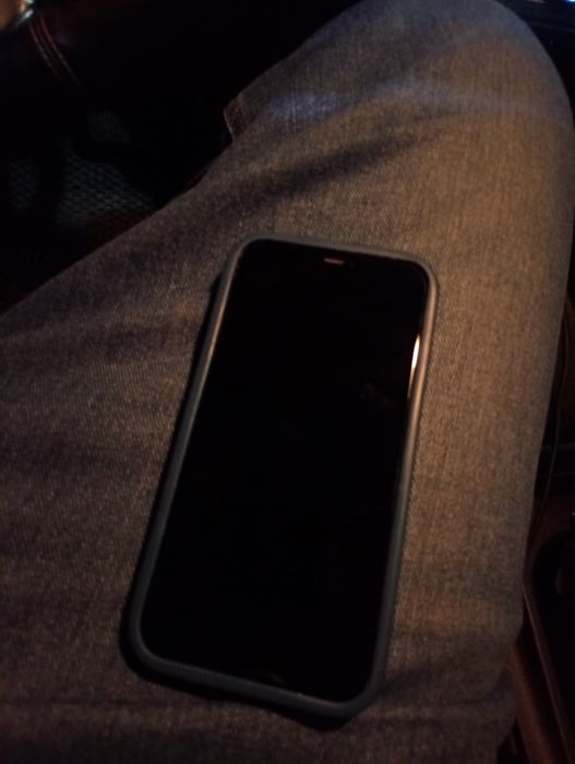 Продам айфон в идеальном состоянии