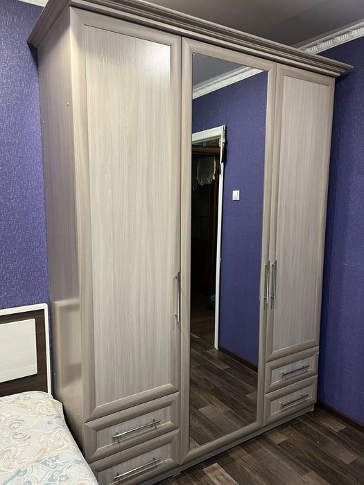 Продам шкаф для спальни