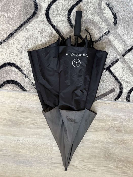 Мъжки чадъри с лого