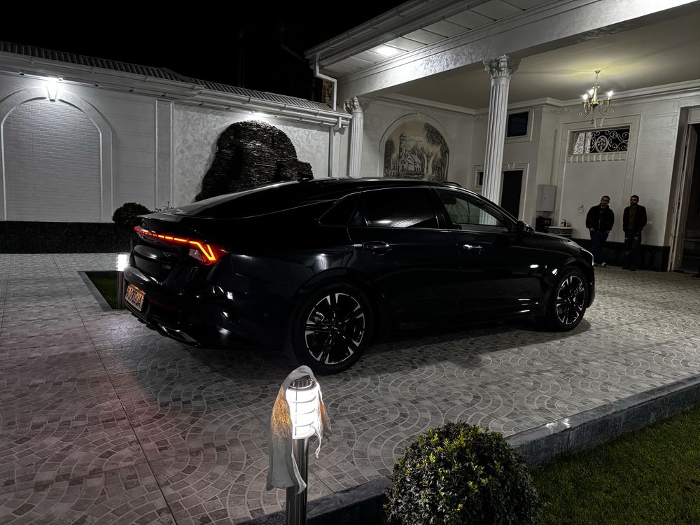 Kia к5 hybrid продаю