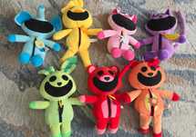 Vand 7 jucarii de pluș Smilling Critters