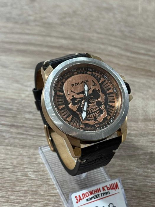 Продавам Мъжки Часовник Police