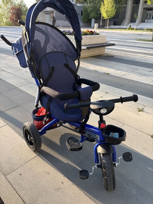 Tricicleta multifunctionala cu pozitie de somn