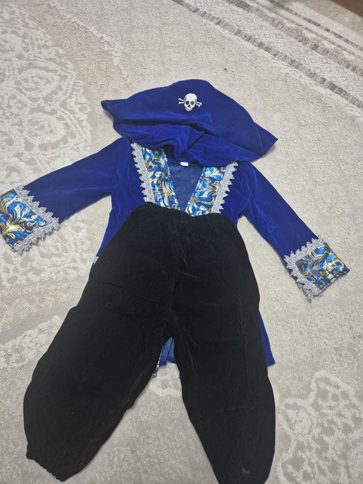 Жаңа жылдық киім. Пираттың киімі. 3000 тенге .