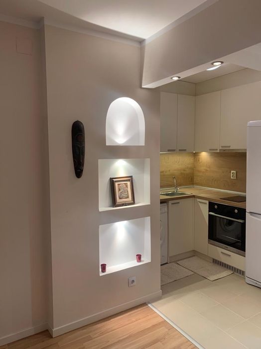 Дава се под наем Двустаен апартамент в София, Студентски град - 60 кв.м за 680 € - Снимка #1