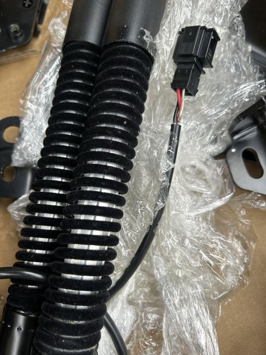 Електрически амортисьори за багажник за Audi A7