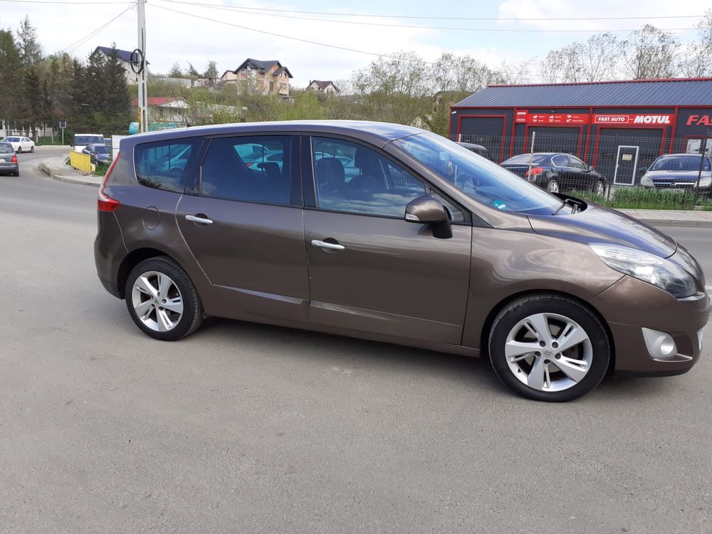 Renault Scenic 2011 automata