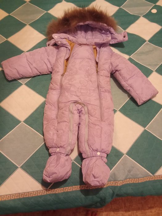 Продаётся детский зимний комбинезон