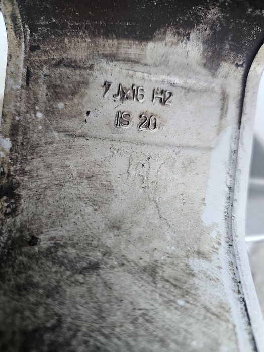 Jante 5x120 BMW R16"