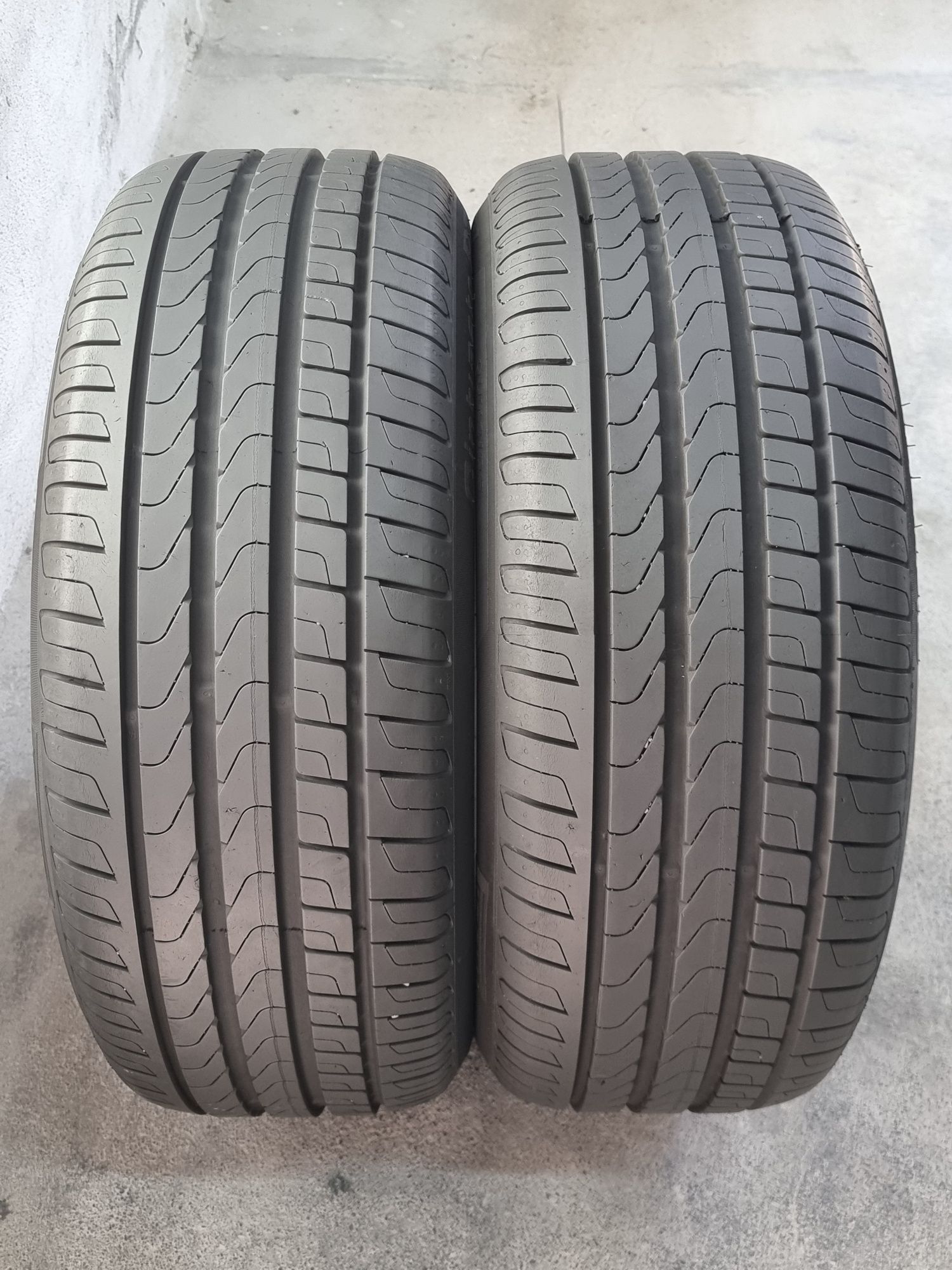 215/50/17 Pirelli 2Броя: 160лв 7мм