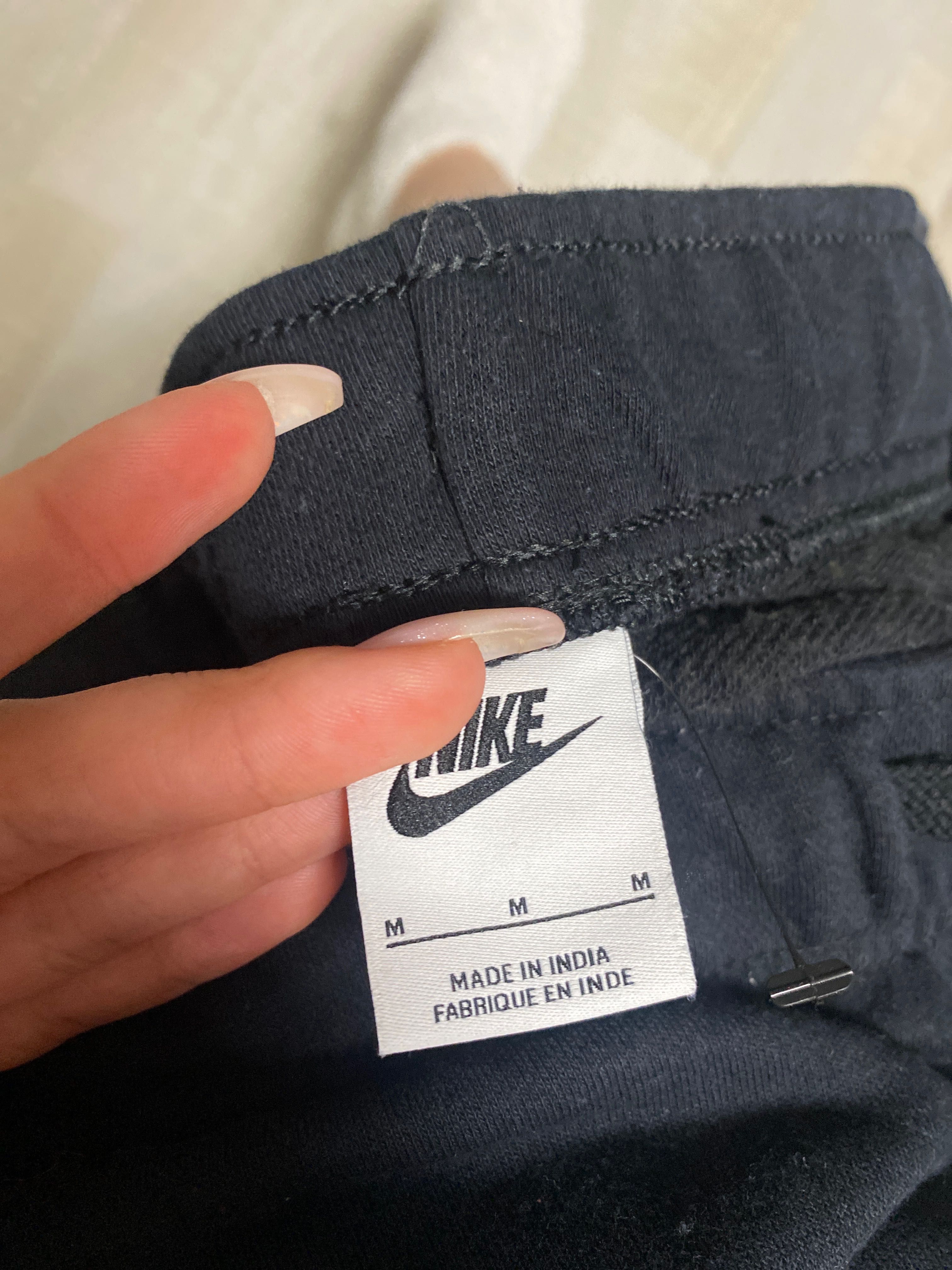 Nike анцуг бебешко розов и черен