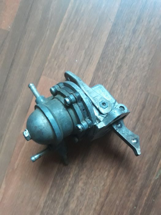 Vând pompă de benzină pentru Dacia 1300, 1310, 1400