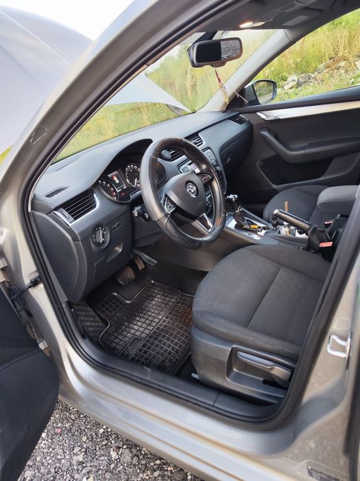 Vând Skoda Octavia III 2014