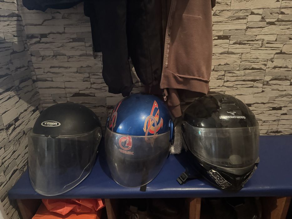 Продается каски для мапед