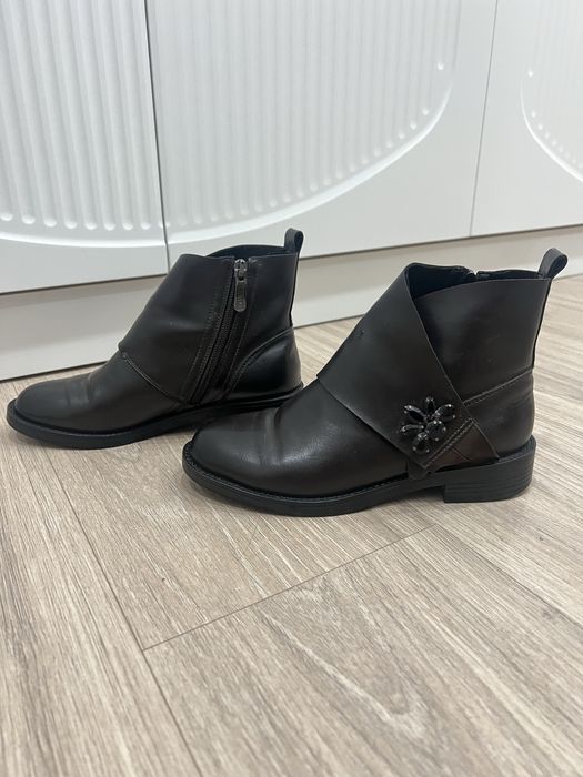 Женские ботинки демисезонные