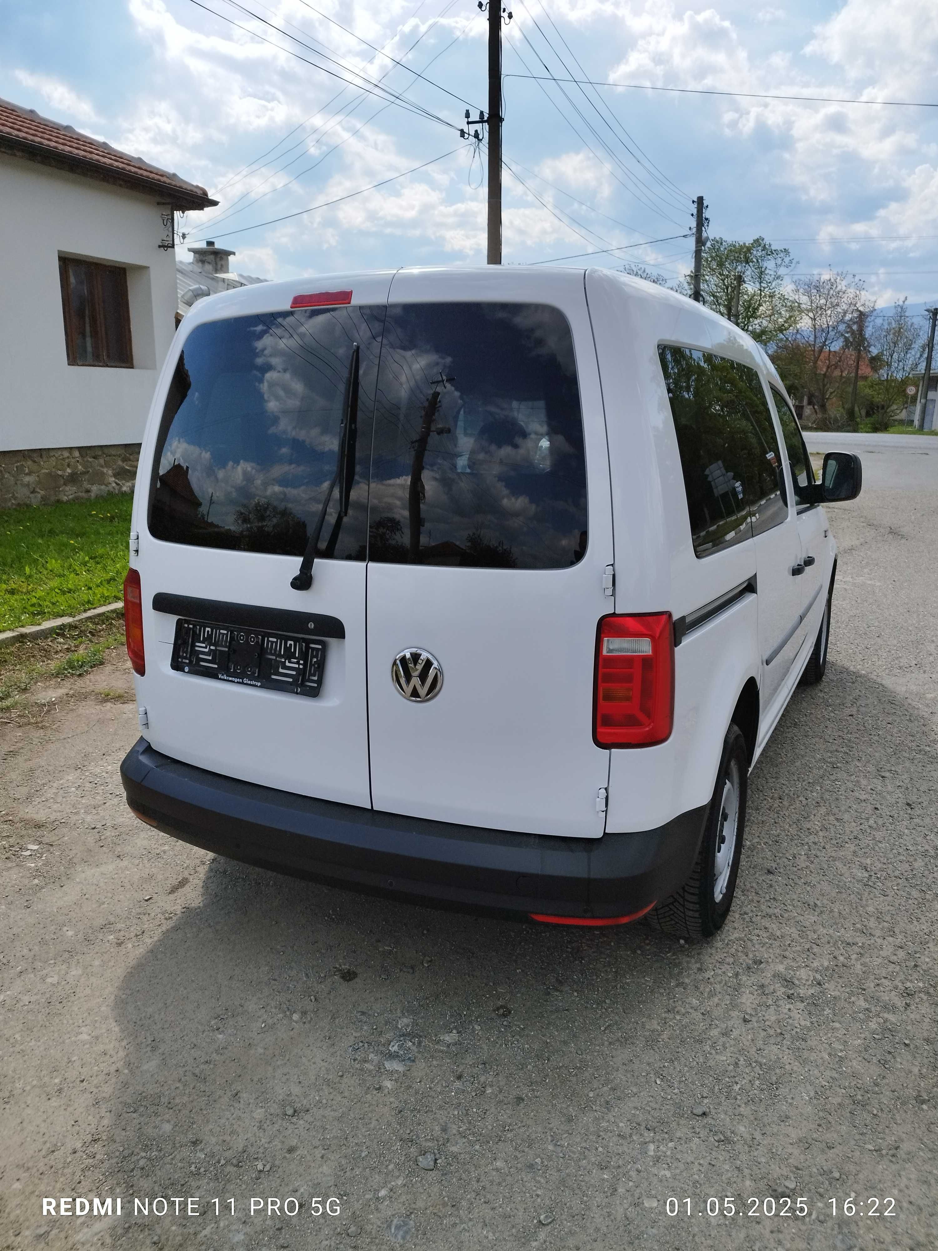 2017 Volkswagen cady cng 6 dsg