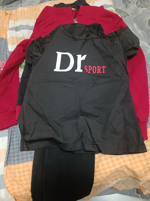 Спортивный костюм для девочки 44 -46