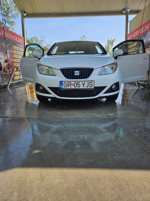 Vând Seat Ibiza 1.2 benzina