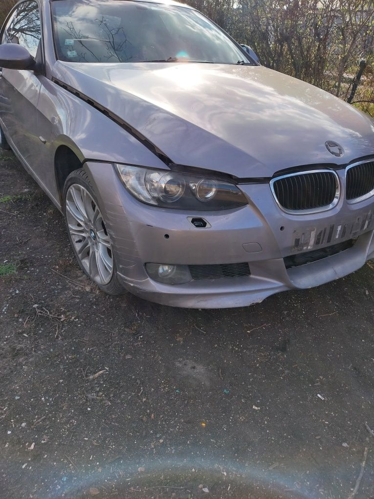 Бмв E92 купе на части N43B20 2.0 бензин BMW COUPE E92 E93 N43B20A