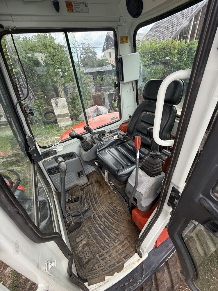 Excavator KX161-3a recent adus 2800 ore