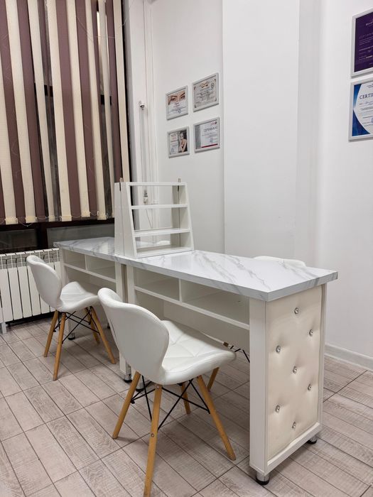 Сдам в аренду место для мастера маникюра и педикюра